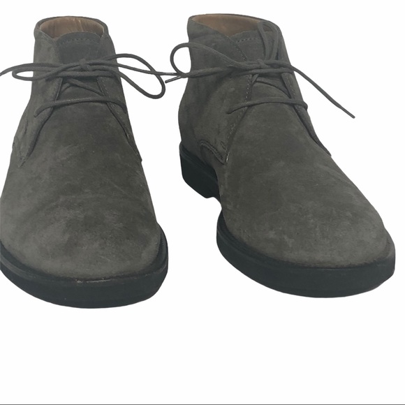 FLASH SALE….Tod's Mens/Womens Gray Suede Ankle Boot - Picture 7 of 16